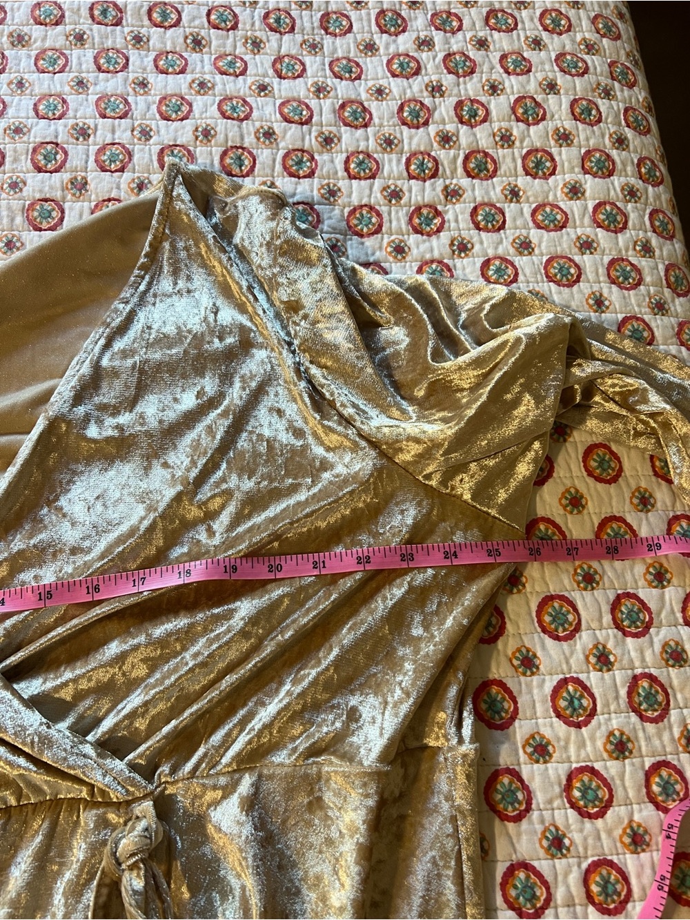EUC Torrid Champagne Velvet Faux Wrap Dress size 4XL - Picture 6 of 8